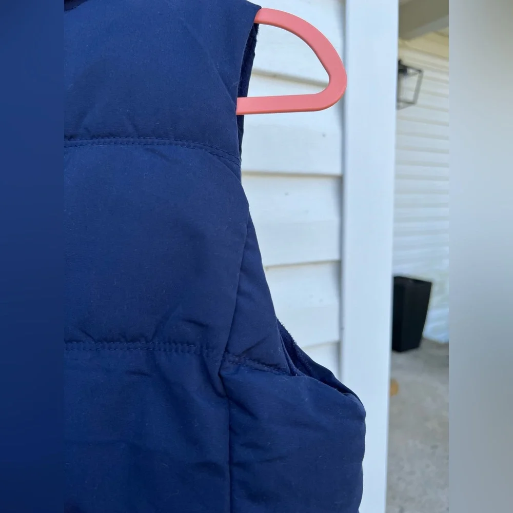 Puffer Vest - Picture 7 of 11